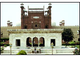 Hazuri Bagh Garden