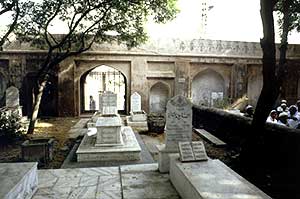 Graveyard near Mian Mir